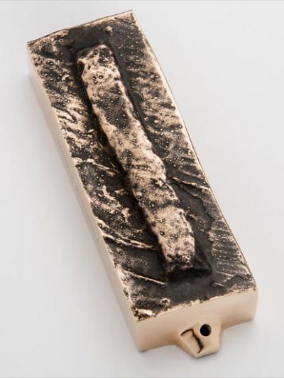 MEZUZAH OF BRONZE <BR /> DYNÓW <br /> UL. MICKIEWICZA 1