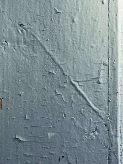 MEZUZAH  OF BRONZE <br /> ULANÓW <br /> RYNEK 11