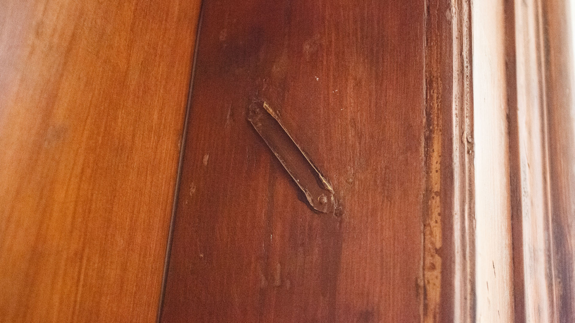 mezuzah trace Kraków