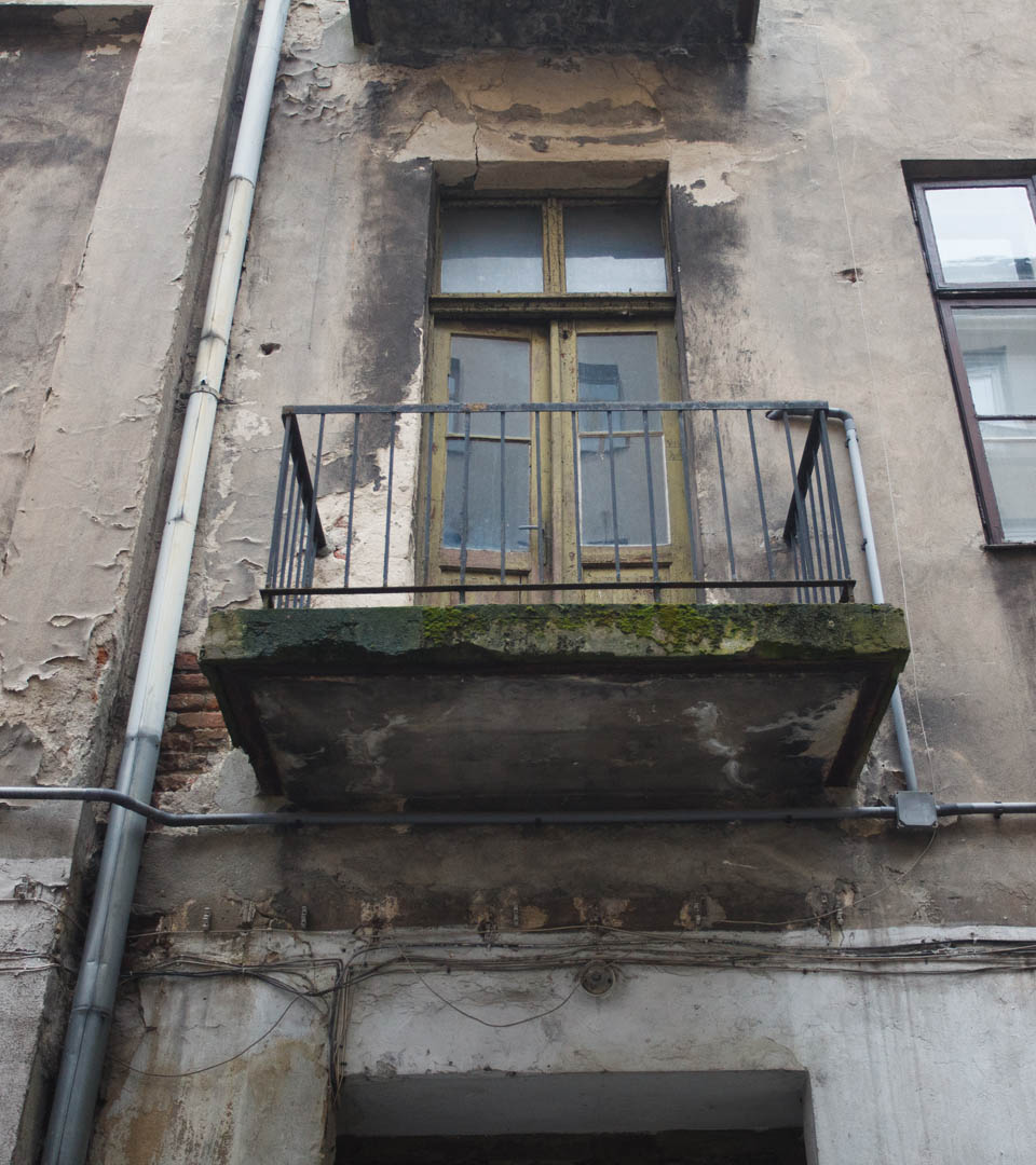 PIOTRKOWSKA 16 005 kopia