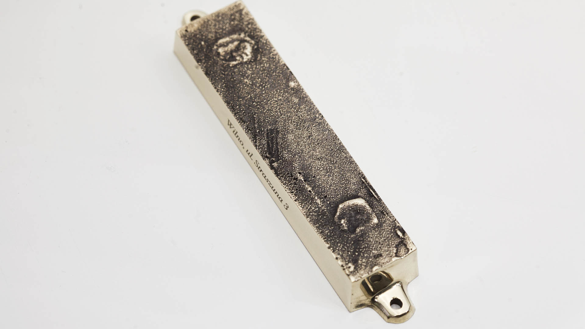 MEZUZAH TRACE FROM WILNO
